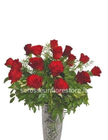 Bouquet di 6 rose rosse confezionato.